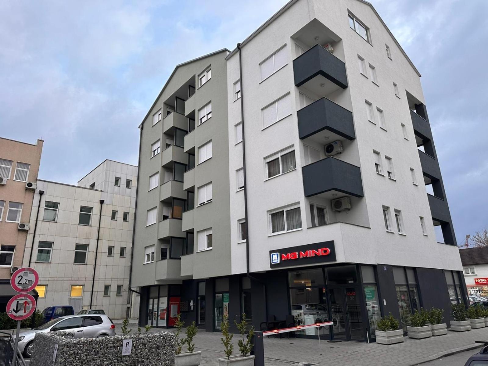 Lux Apartment III Prijedor Eksteriør bilde